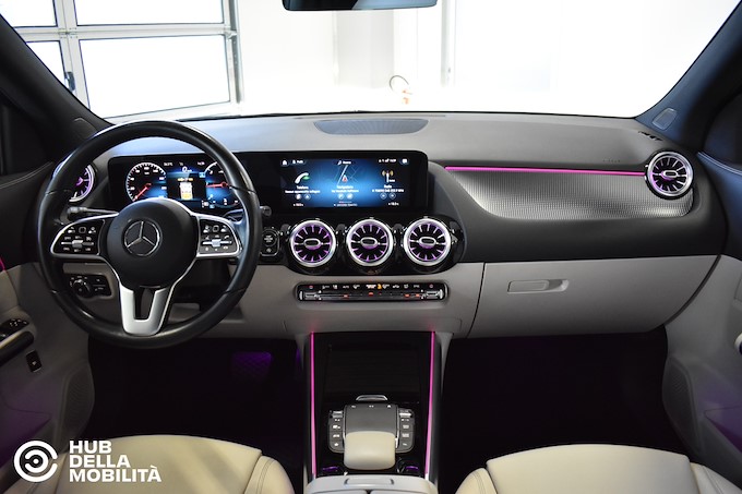 MERCEDES-BENZ GLA 200 d Automatic Sport Plus